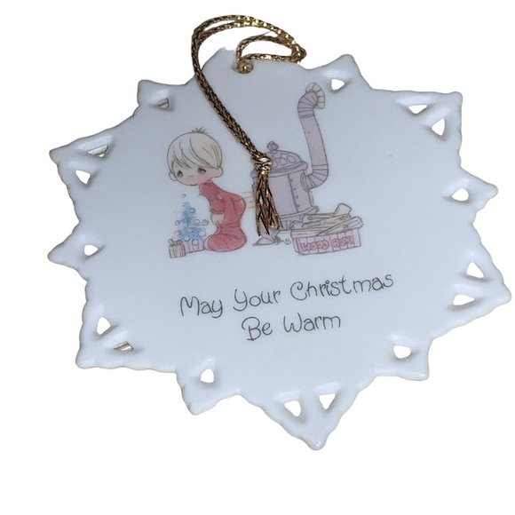 Precious Moments Snowflake Christmas Ornaments Set of 5 - Picture 5 of 9